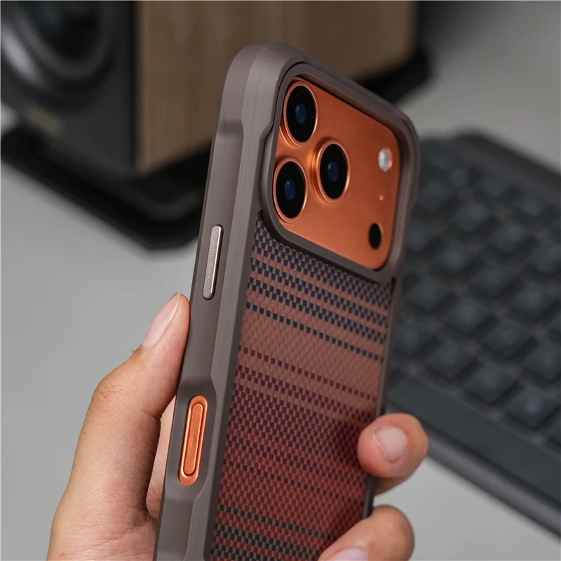 Original Geometric Tech Woven  - Tech Accessories Hard Case ulasan dan harga